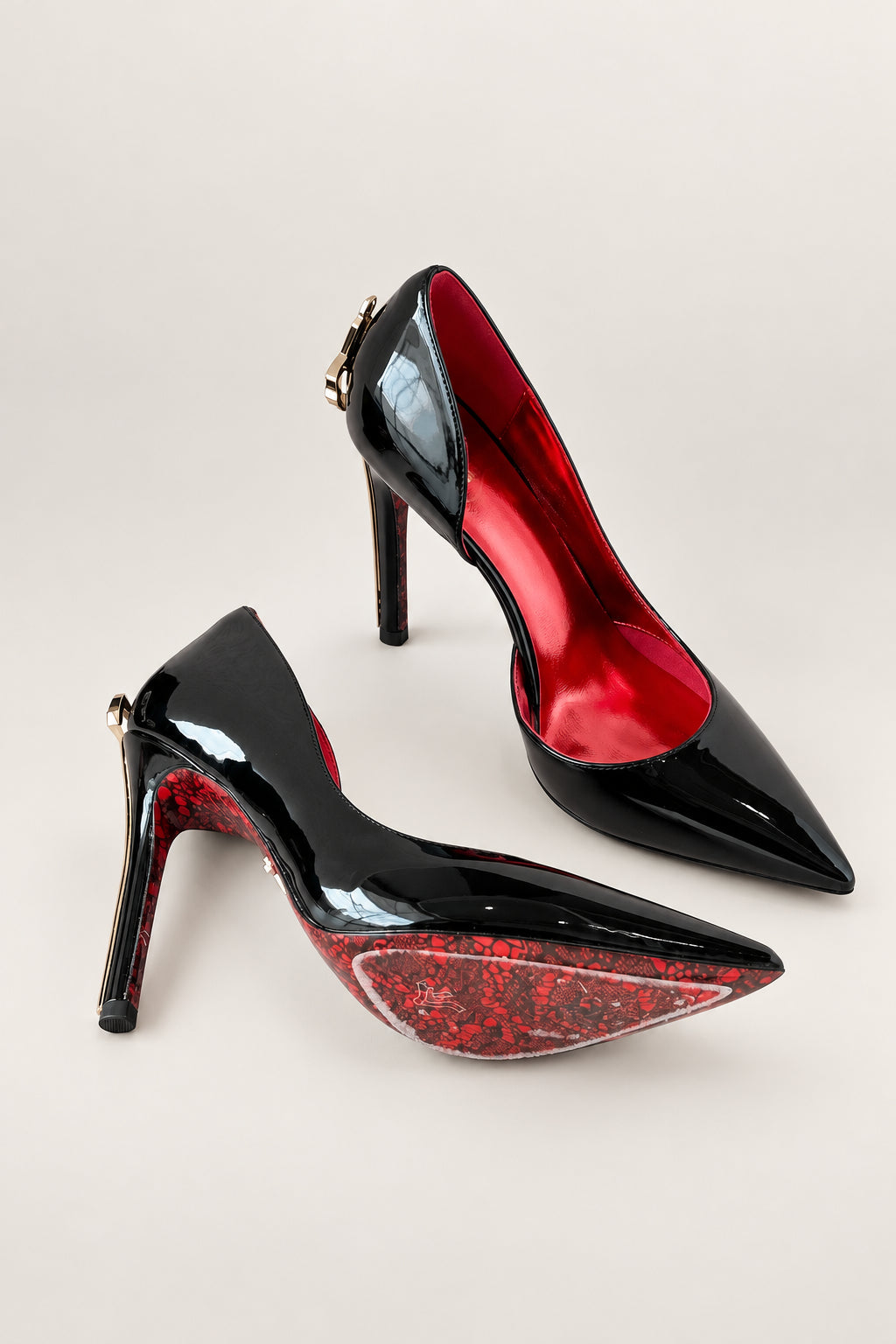 Pointed Stiletto Sword Pump